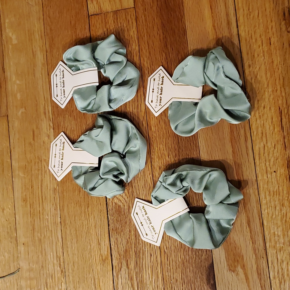 3/$15 Sale Scrunchie - Picture 3 of 3